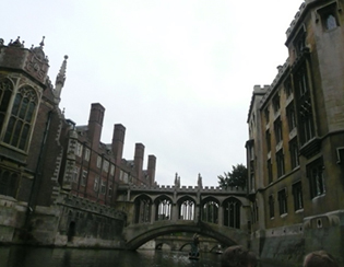 感受劍橋大學各著名建築物的文藝與學術氣息